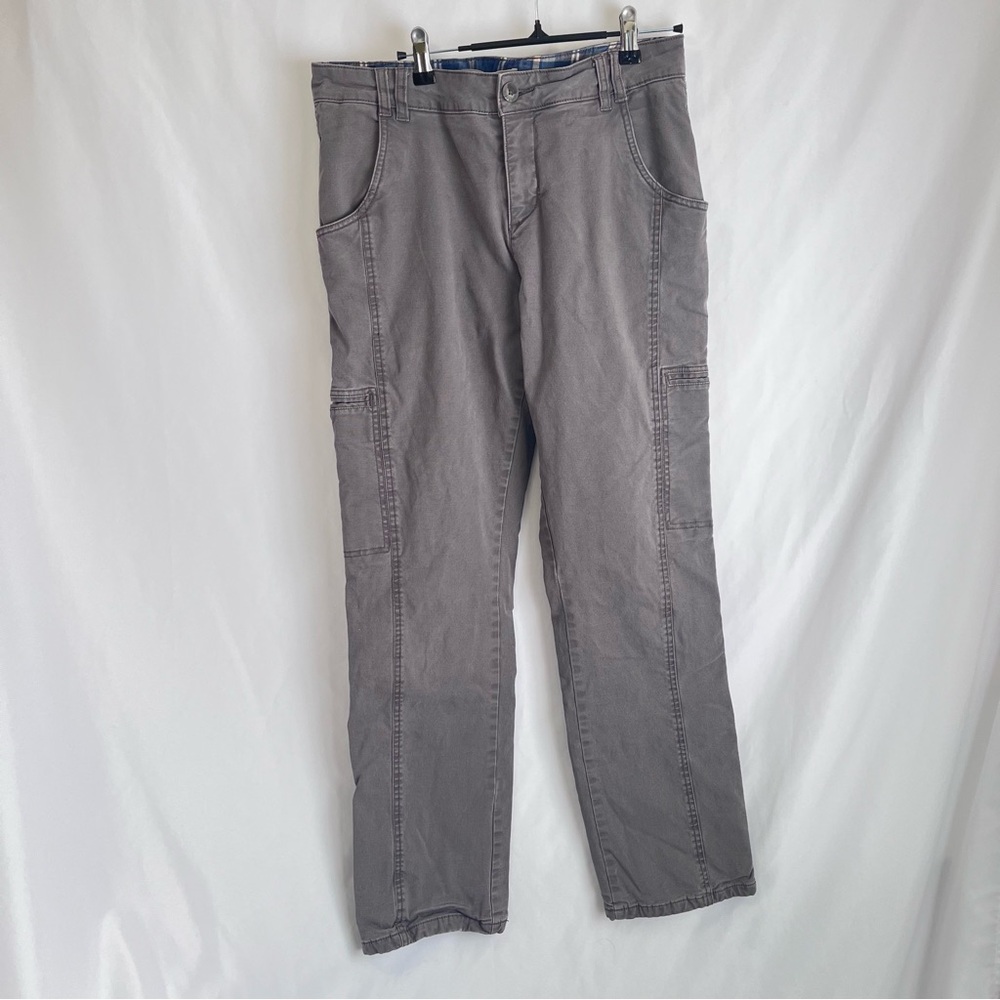 WindRiver Woman’s Grey Med-rise Straight Lined Cargo Style Jeans